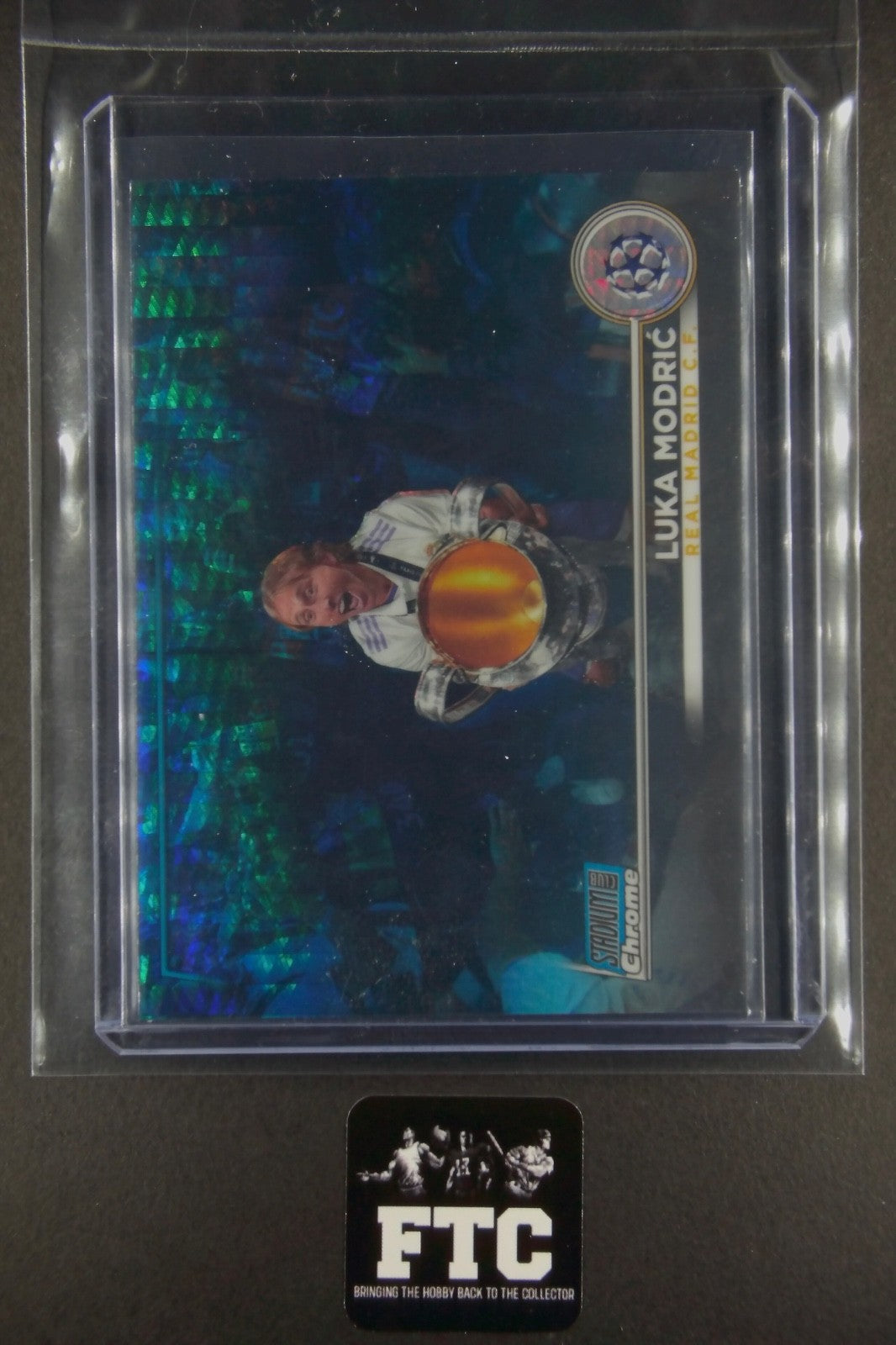 LUKA MODRIC, Blue Prism, 2022-23 Stadium Club Chrome, Croatia’s National Hero